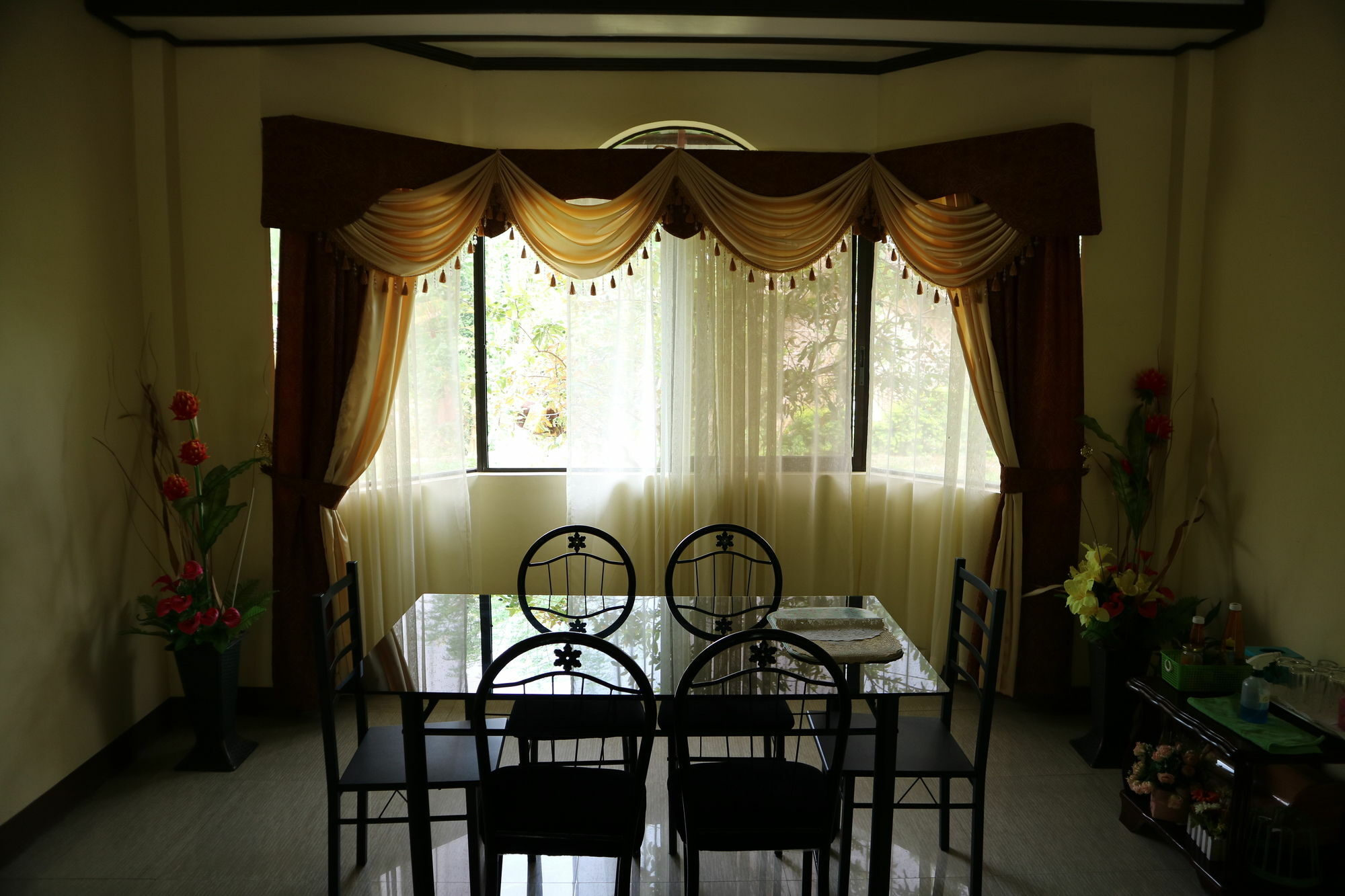 Oyo 422 Villa Emilia Pension House Panglao Eksteriør bilde
