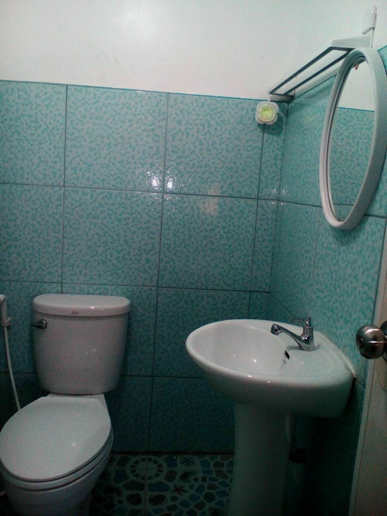 Oyo 422 Villa Emilia Pension House Panglao Eksteriør bilde