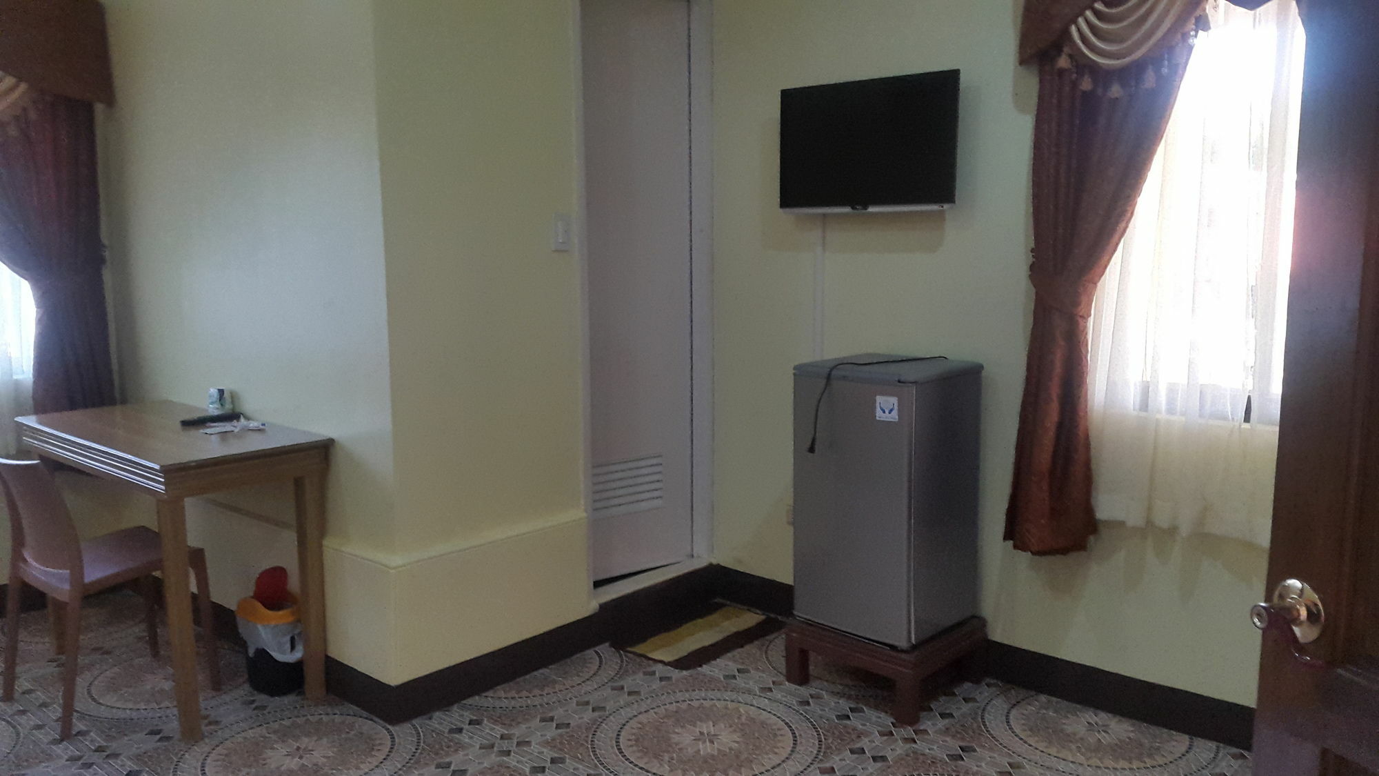 Oyo 422 Villa Emilia Pension House Panglao Eksteriør bilde
