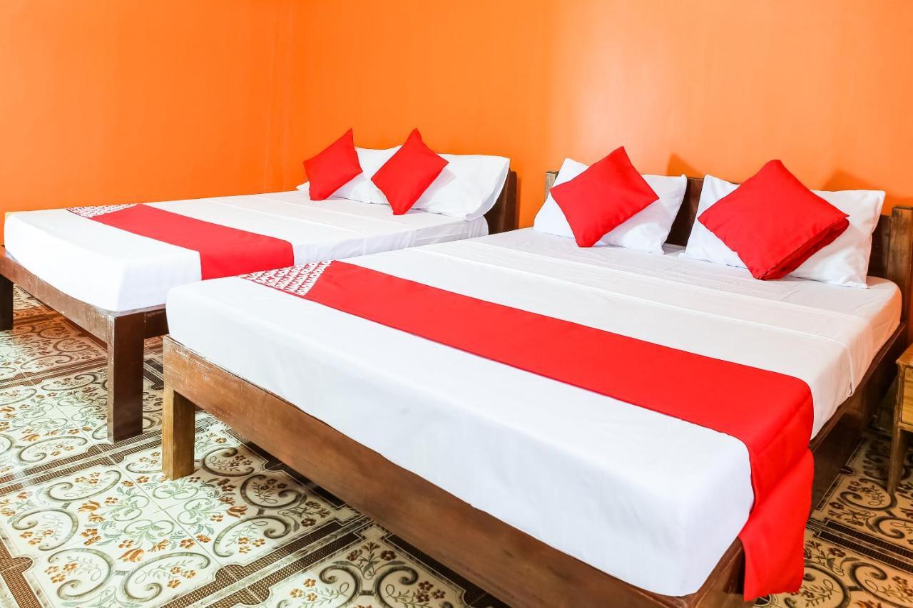 Oyo 422 Villa Emilia Pension House Panglao Eksteriør bilde