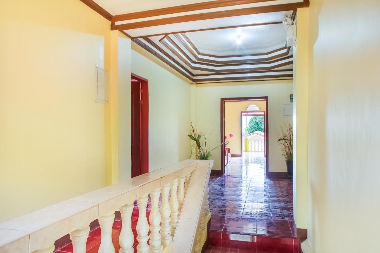 Oyo 422 Villa Emilia Pension House Panglao Eksteriør bilde