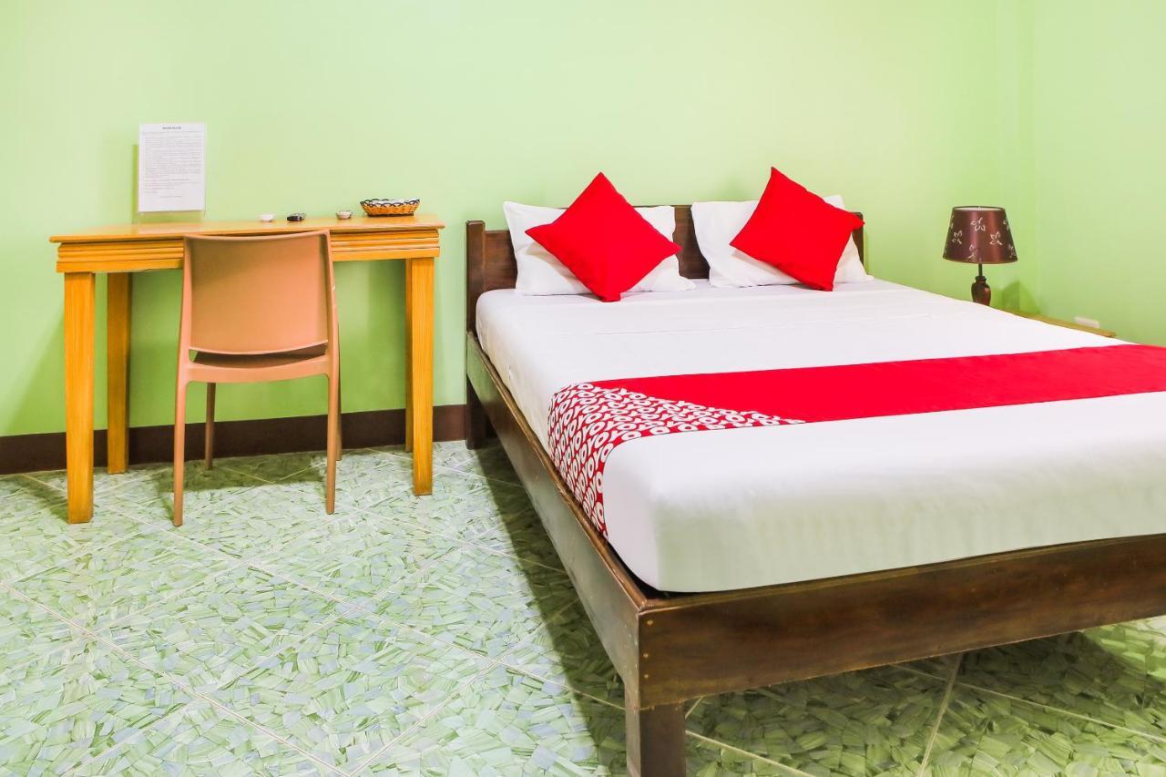 Oyo 422 Villa Emilia Pension House Panglao Eksteriør bilde
