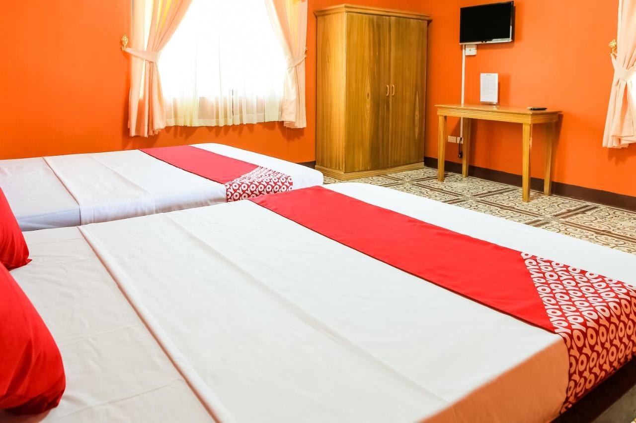 Oyo 422 Villa Emilia Pension House Panglao Eksteriør bilde