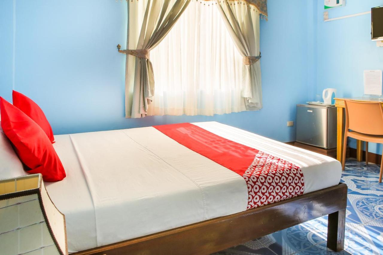 Oyo 422 Villa Emilia Pension House Panglao Eksteriør bilde