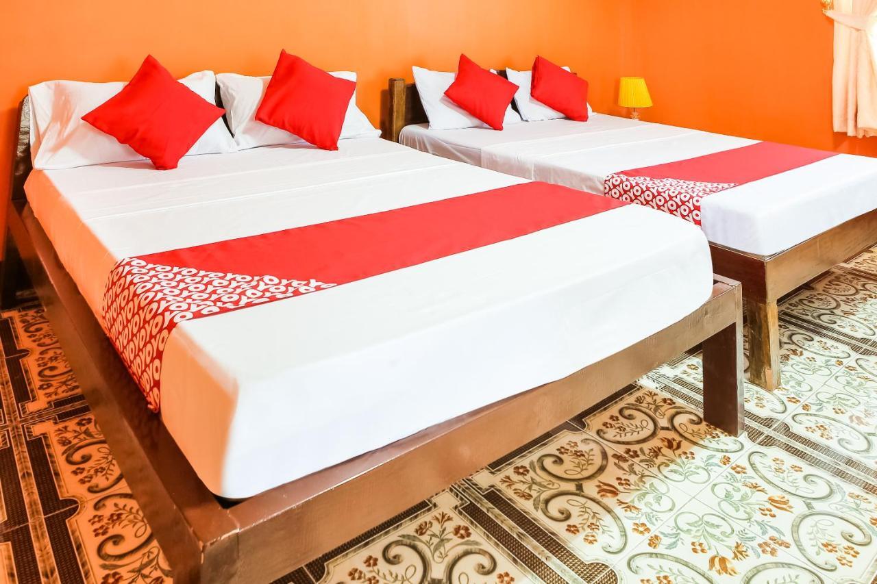 Oyo 422 Villa Emilia Pension House Panglao Eksteriør bilde